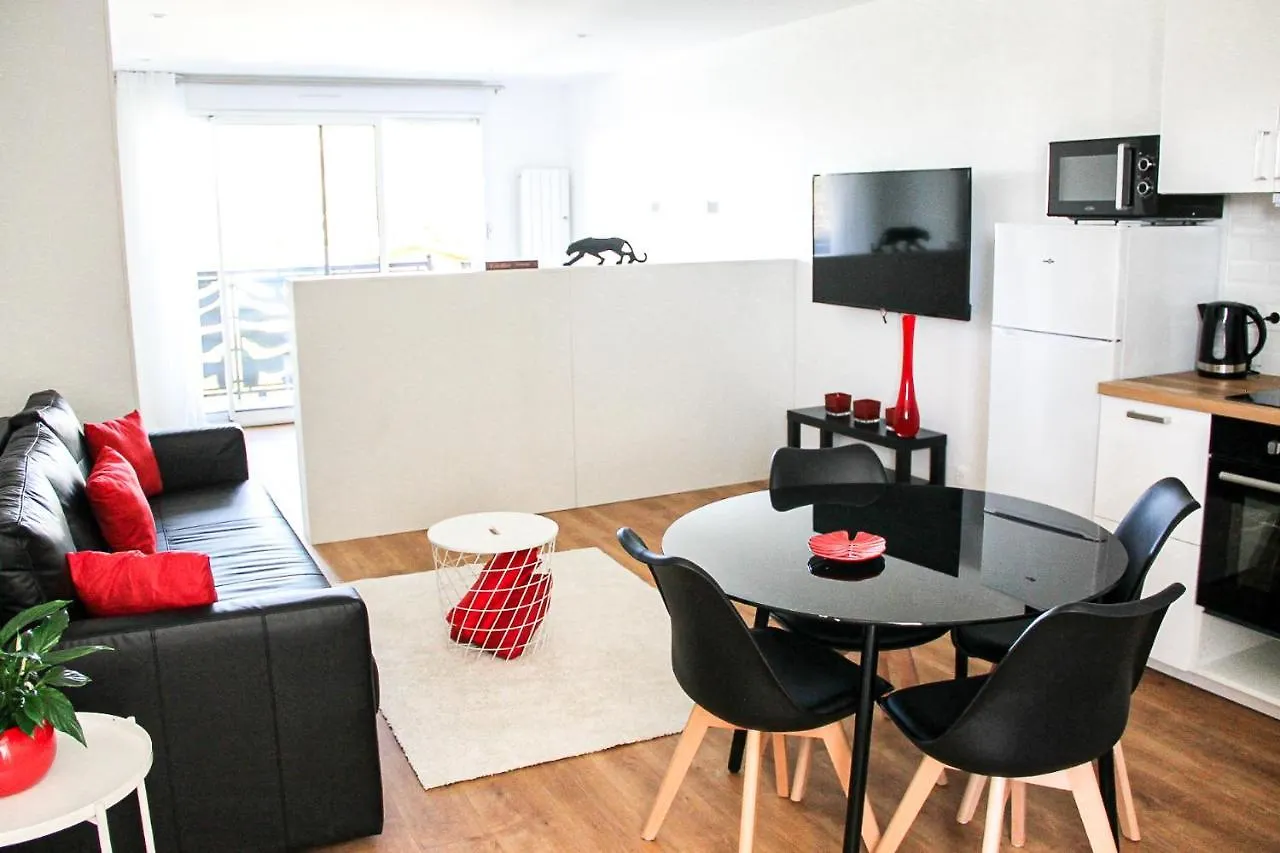Grand T1 Moderne Jardin Pres De Cdg contacts