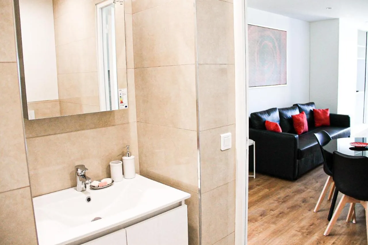 Grand T1 Moderne Jardin Pres De Cdg Apartment Le Thillay